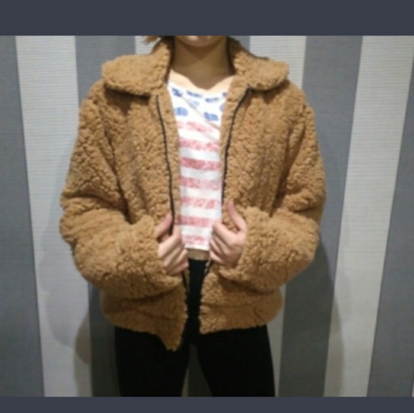 Luxe Teddy Bear Jacket - Picture 6 of 8